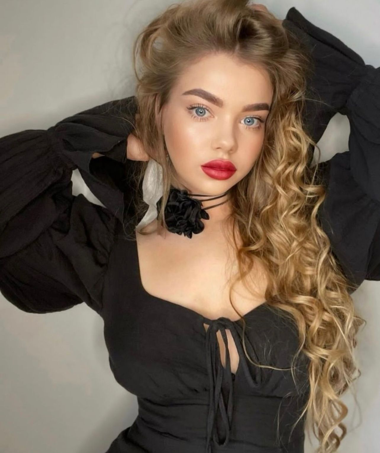 Проститутка Питера Дарья с 3 размером груди предлагает интим услуги у метро Спортивная  +7(921)946-49-47 - фото 3