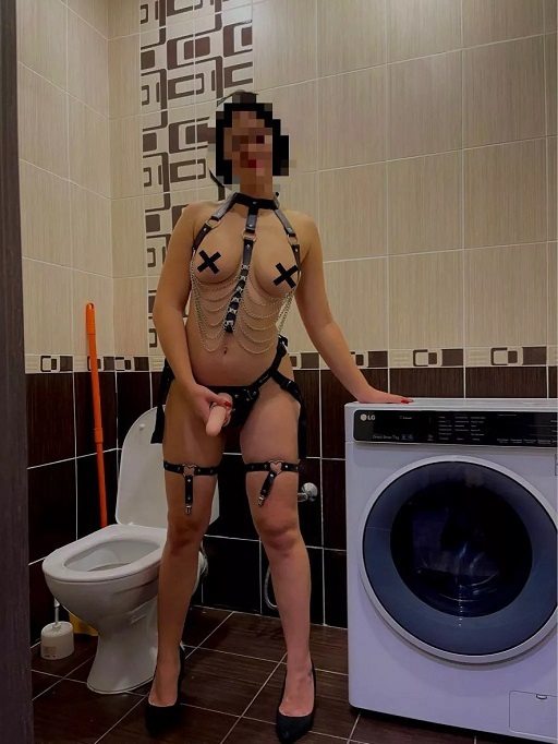 Проститутка Питера Эфа с 2 размером груди предлагает интим услуги у метро Московская  +7 (921) 020-26-19 