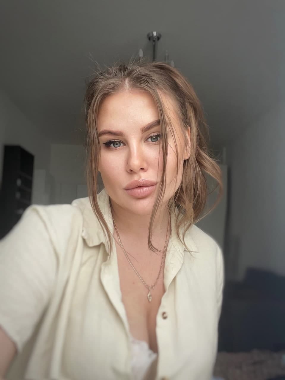 Проститутка Питера Ростислава с 2 размером груди предлагает интим услуги у метро Звездная  +7(981)136-33-84 - фото 5